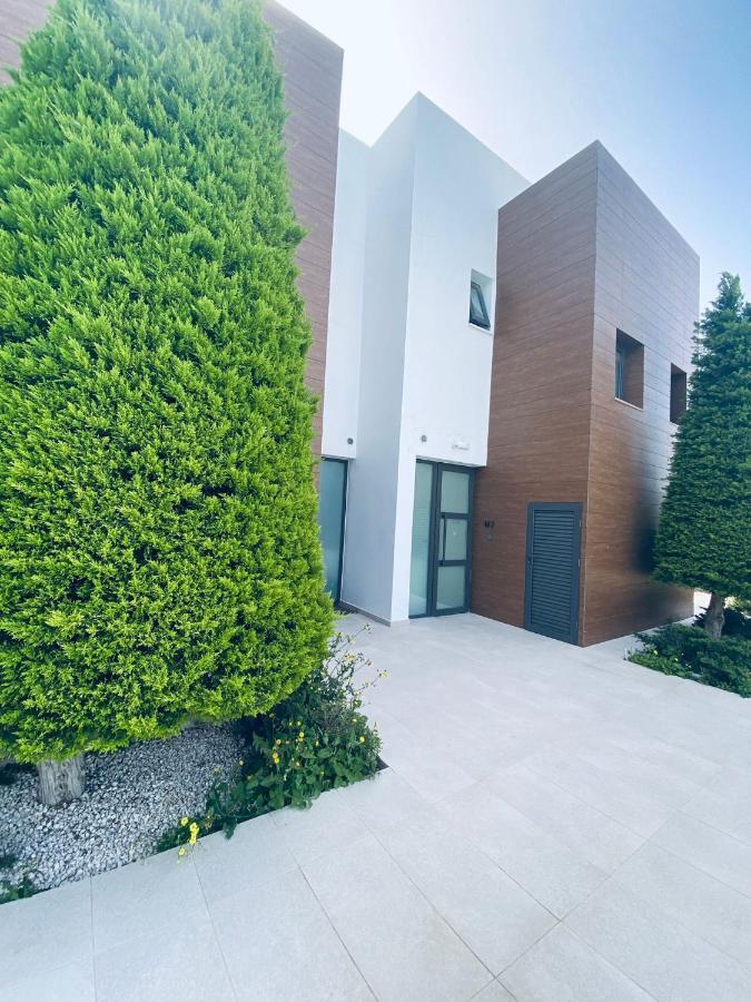 Victoria Suites Paphos Eksteriør billede
